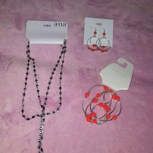 3 Hypoallergenic jewelry earings Neckless bracelet